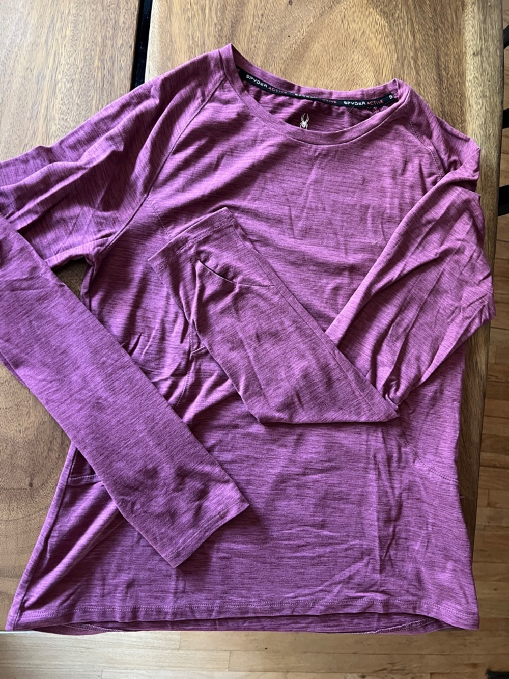 Spyder Active long sleeve shirt Size L